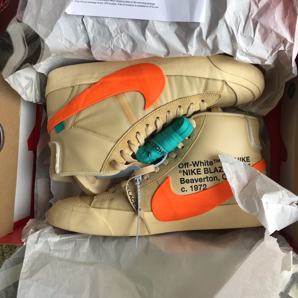 Nike OFF WHITE Hallows Eve - Picture 2 of 5